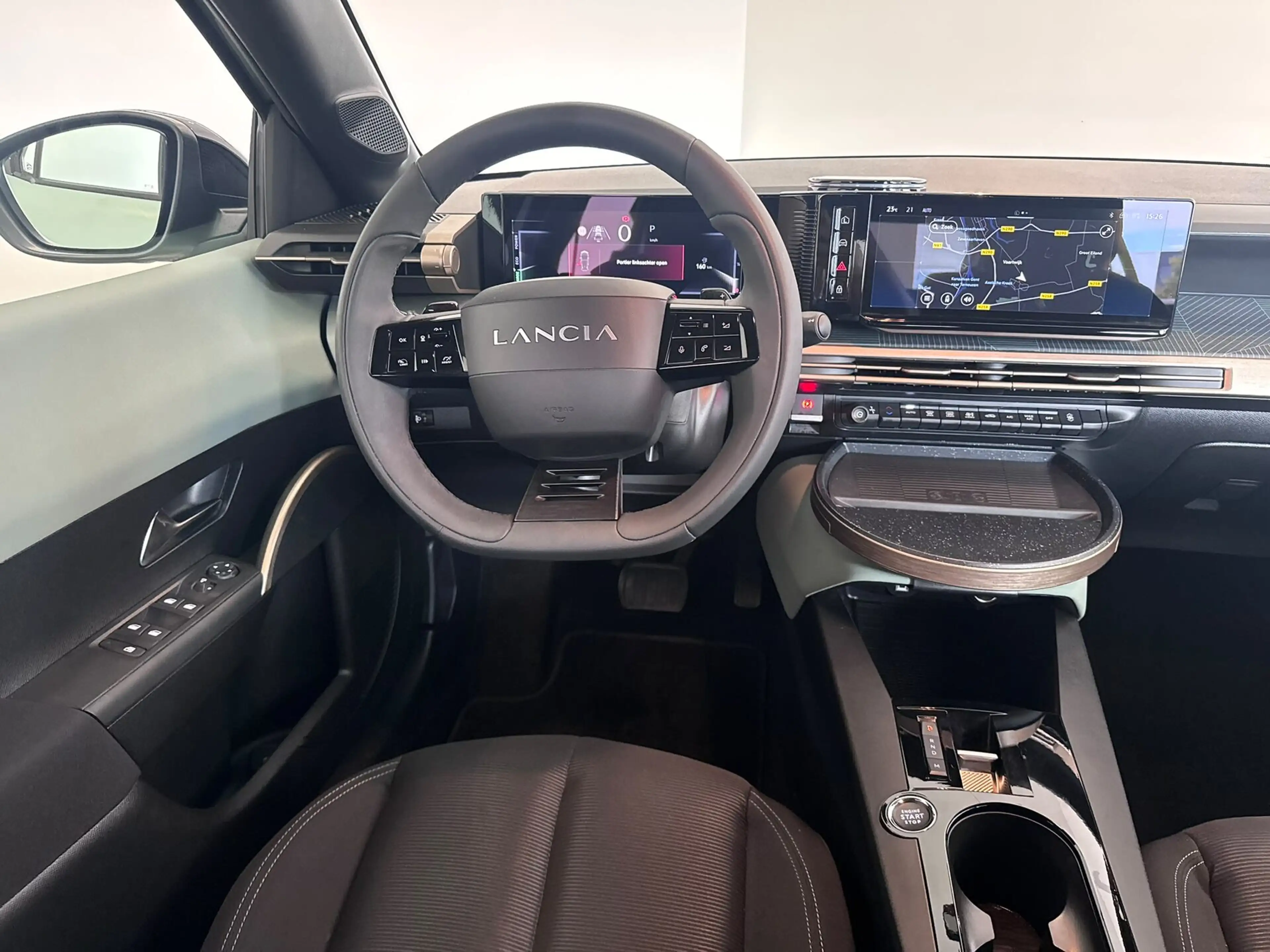 Lancia Ypsilon 1.2 Turbo Hybrid — photo 5