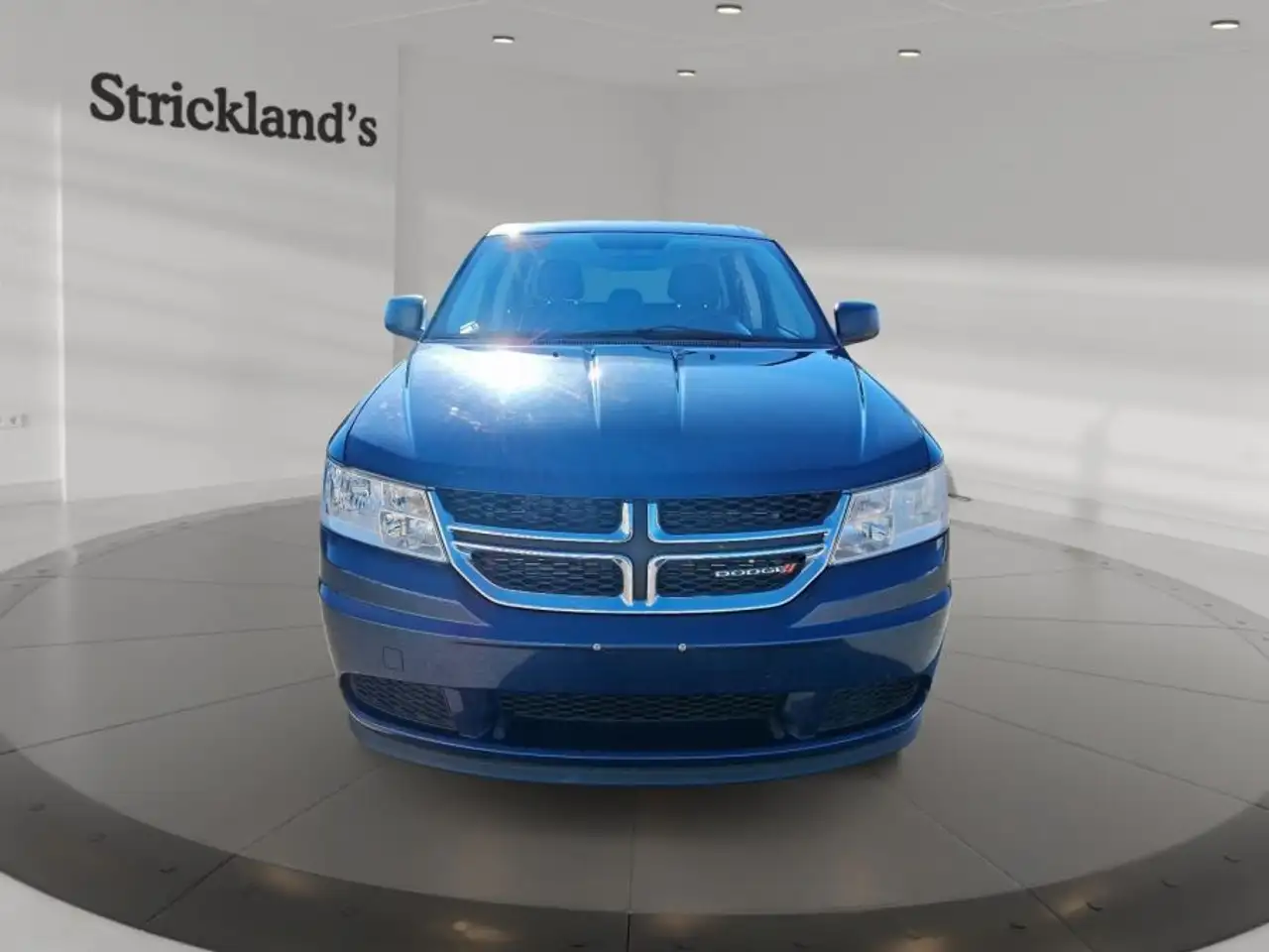 Dodge Journey снимка Dodge Journey