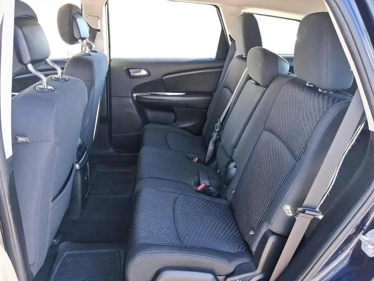Dodge Journey снимка Dodge Journey
