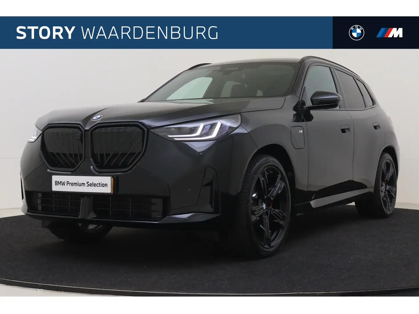 BMW X3 xDrive30e M Sport Automaat / Panoramadak / Trekhaa Zwart - 1