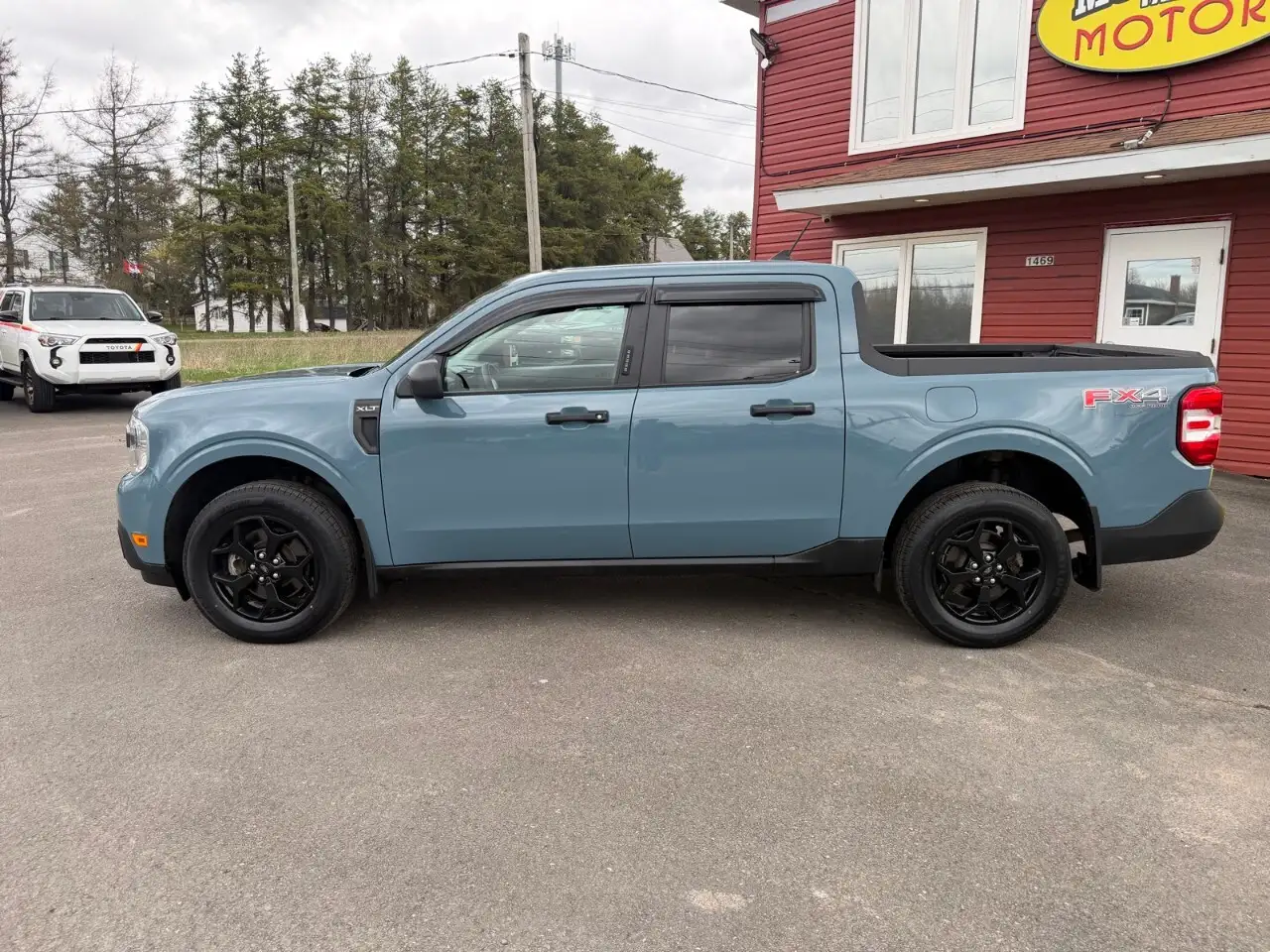 Ford Maverick снимка Ford Maverick
