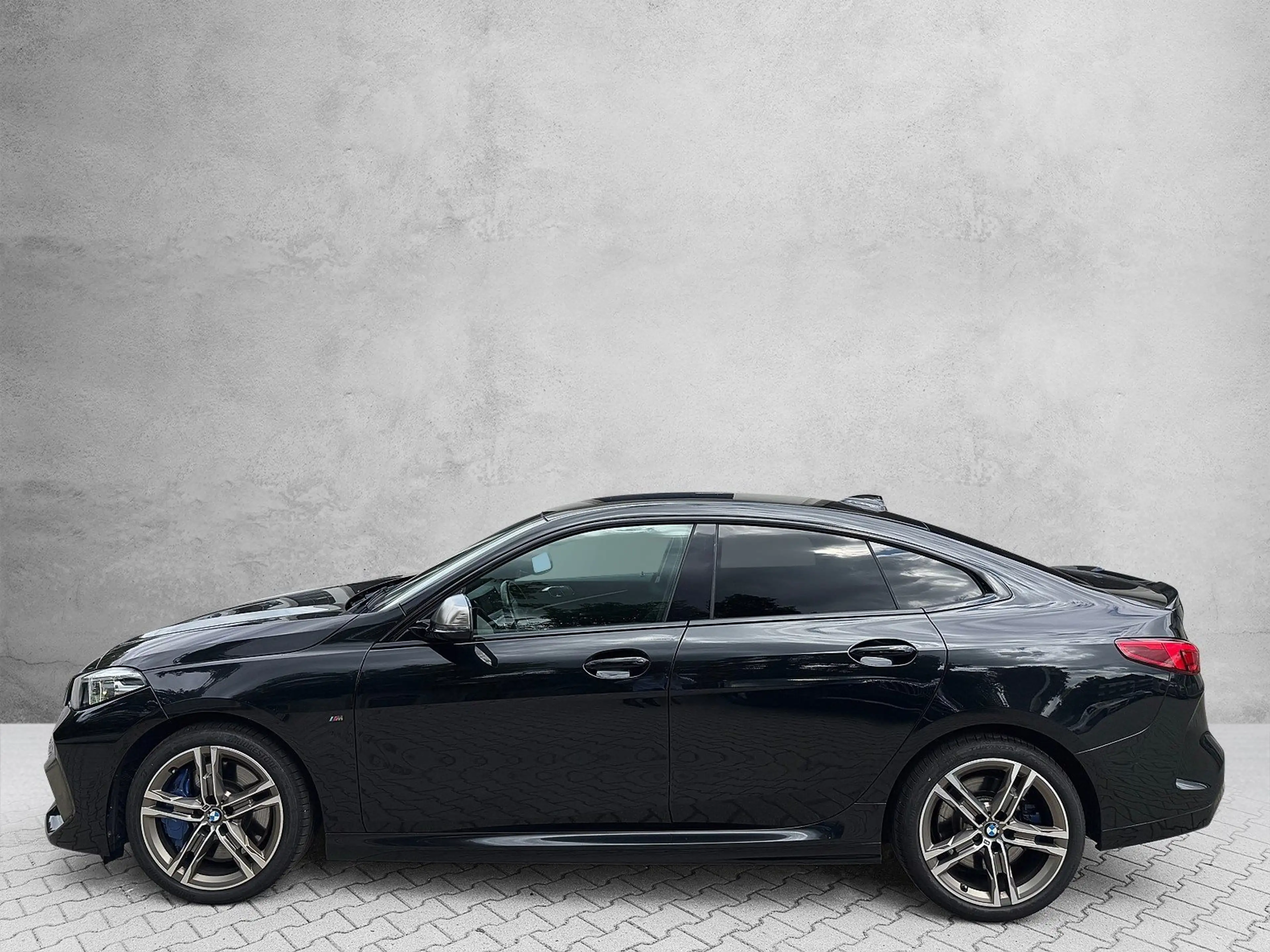 BMW 235 M235i xDrive Gran Coupé — photo 3
