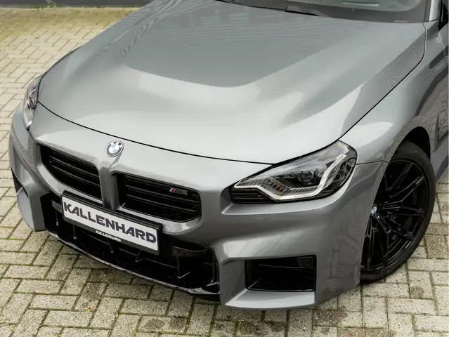 BMW M2 view 8