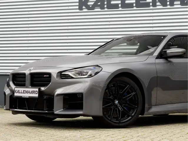 BMW M2 view 7