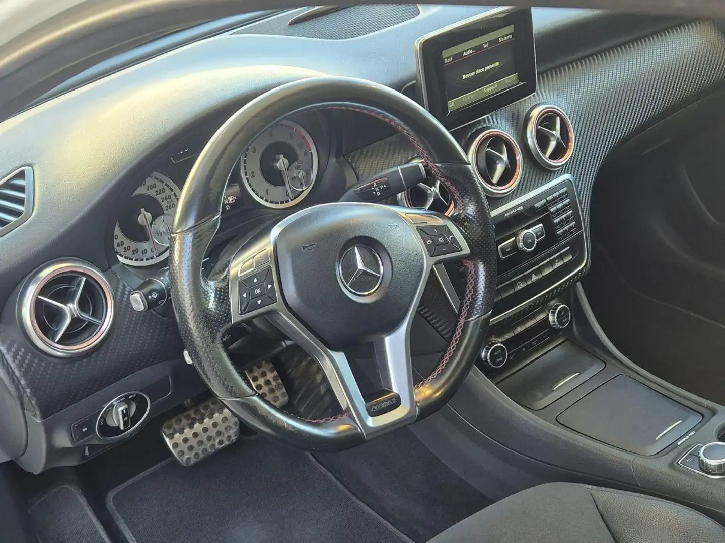 Mercedes-Benz A 140 A 220 CDI Automatic 4Matic Premium Blanc - 2