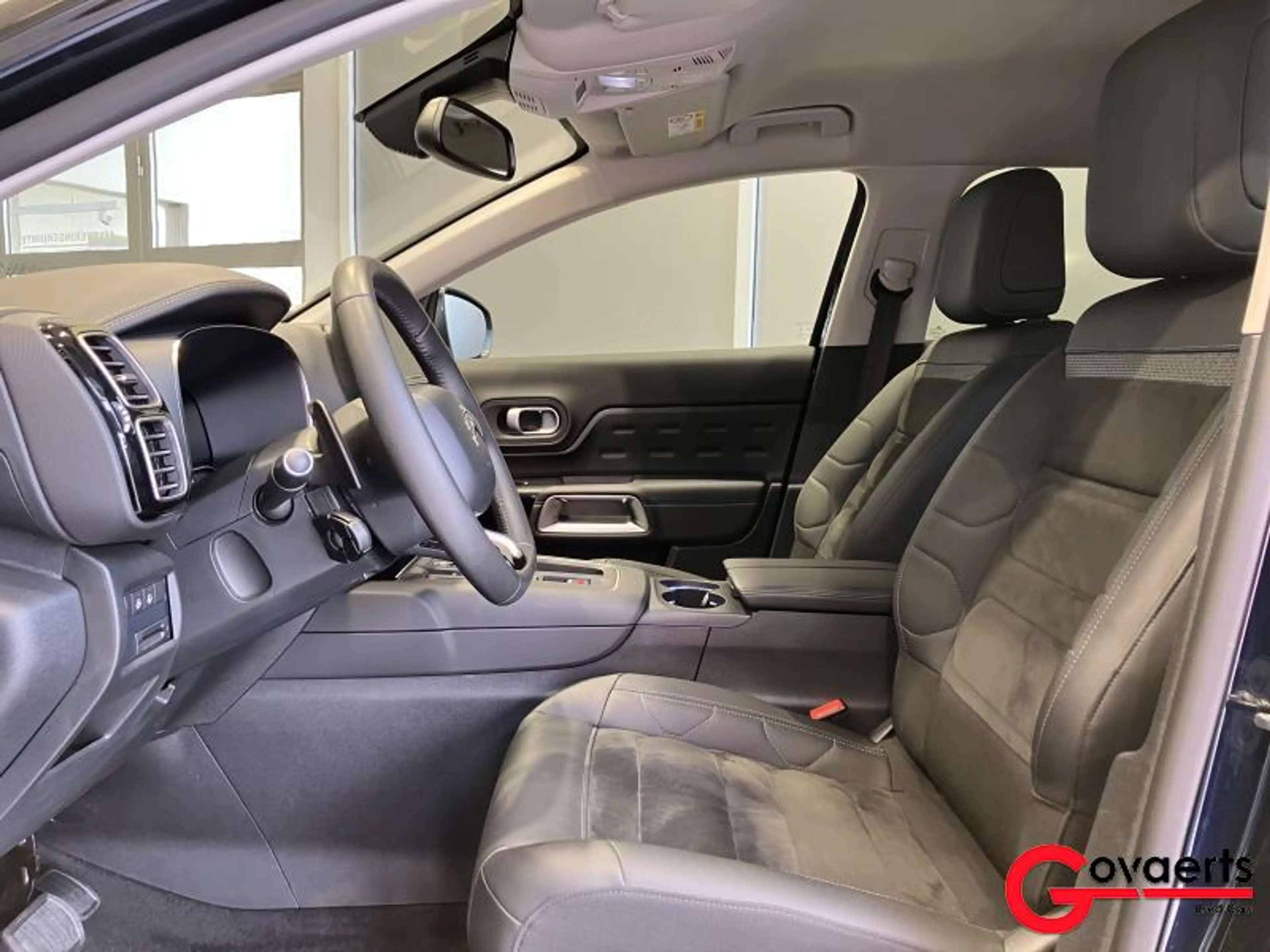 Citroen C5 Aircross Business 1.2 Turbo Mild-Hybrid EAT8 136pk — photo 6