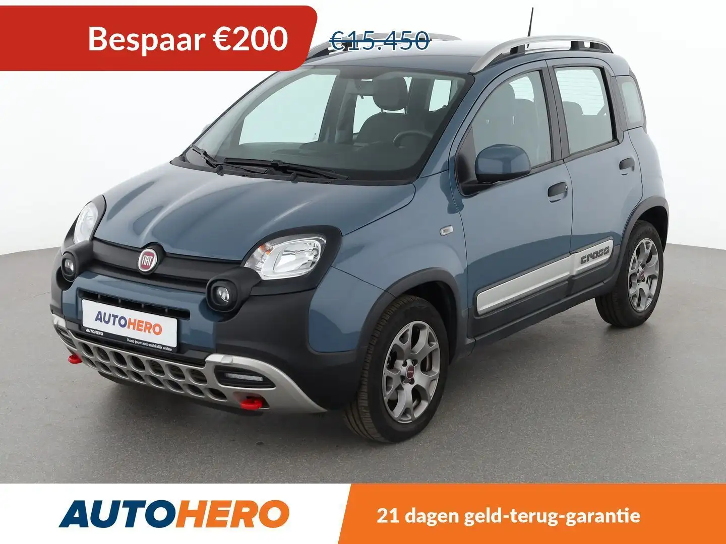 Fiat Panda 1.0 Mild-Hybrid Cross Blauw - 1