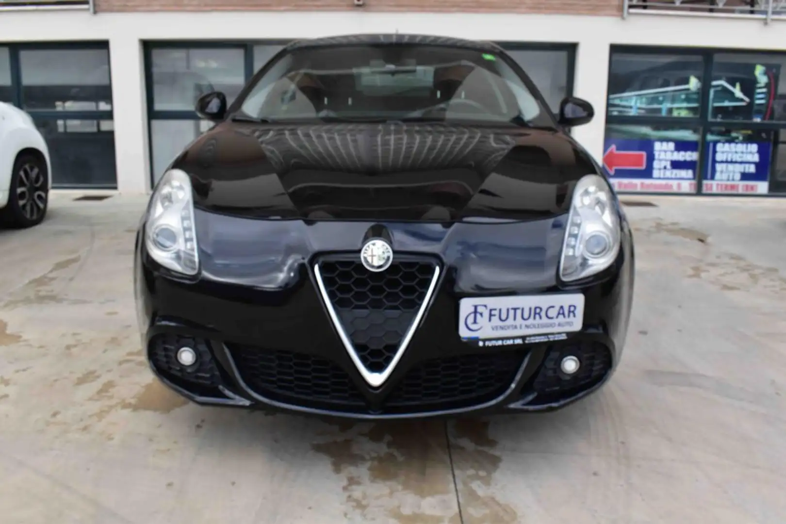 Alfa Romeo Giulietta 1.4 Turbo 105 CV Progression Nero - 1