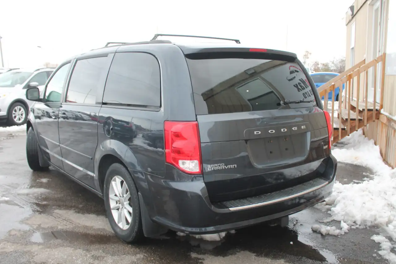 Dodge Grand Caravan снимка Dodge Grand Caravan