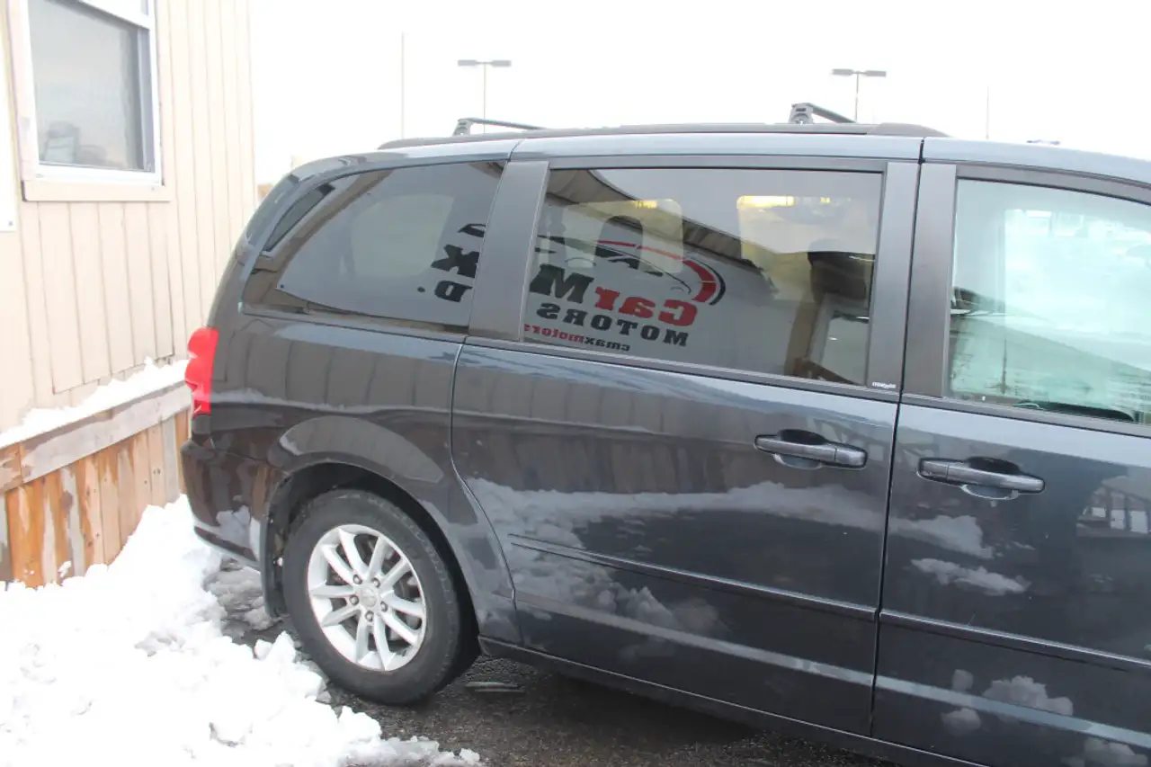 Dodge Grand Caravan снимка Dodge Grand Caravan