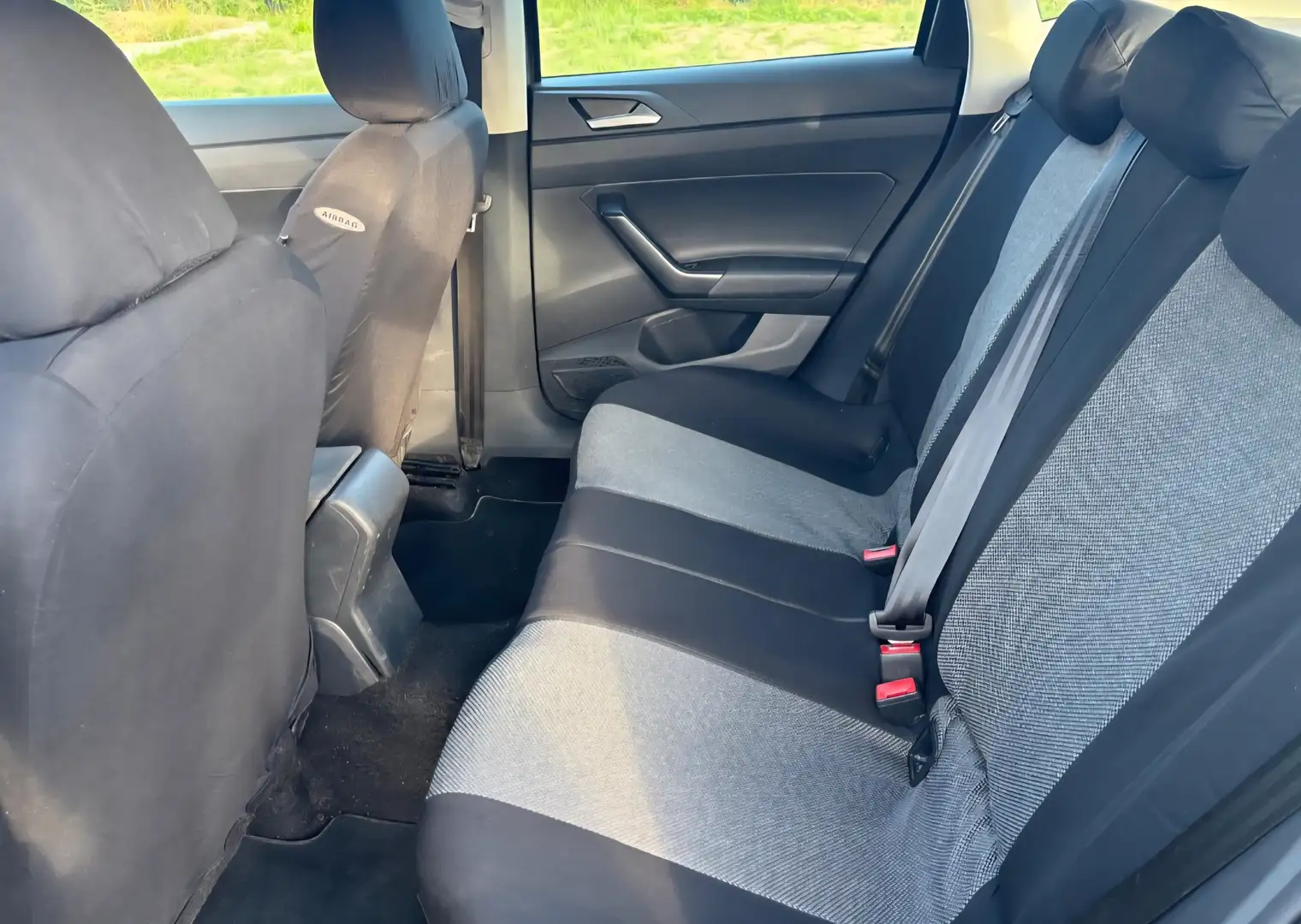 Volkswagen Polo Polo 1.6 CR TDi Beats - 2