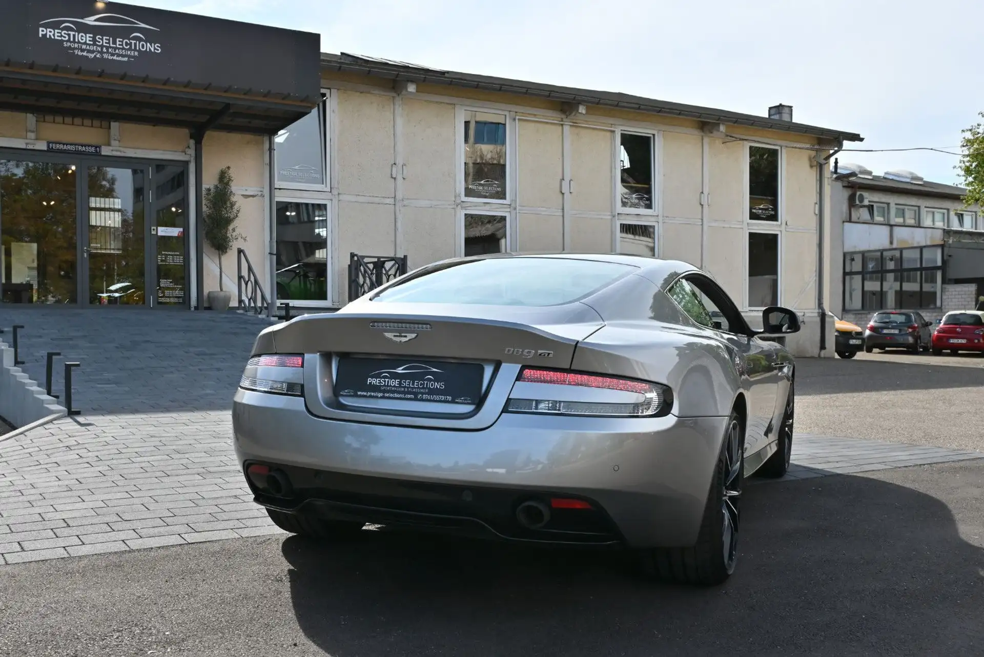 애스턴마틴 DB9 Coupe 2016 은색 사진 7