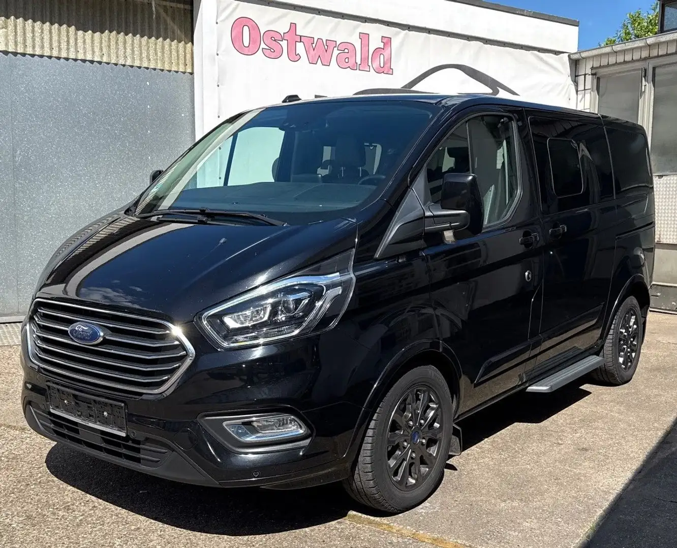 Ford Tourneo Custom 2.0 TDCi Titanium X Aut Leder LED Noir - 1
