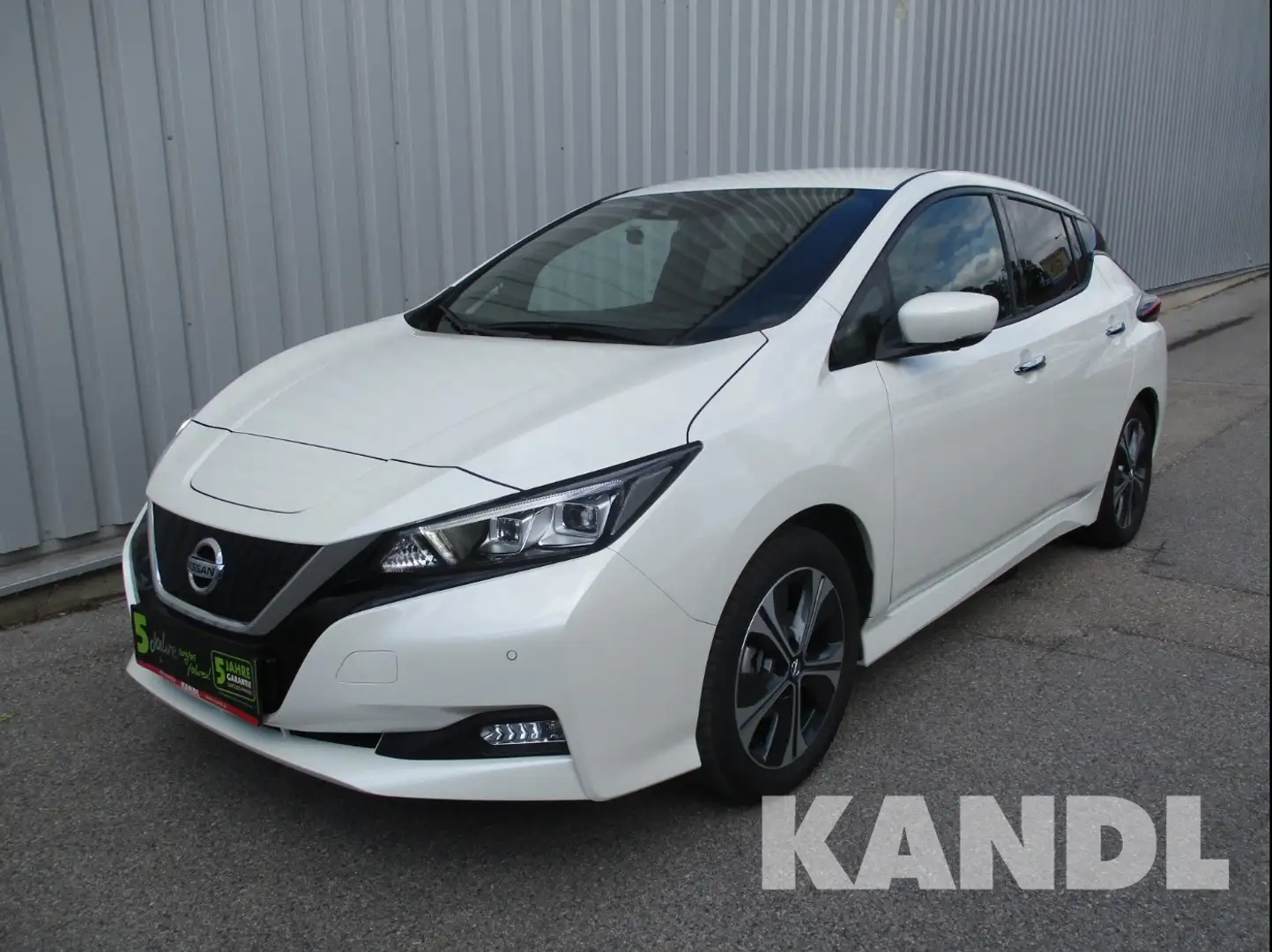 Nissan Leaf N-Connecta 40kWh Weiß - 1