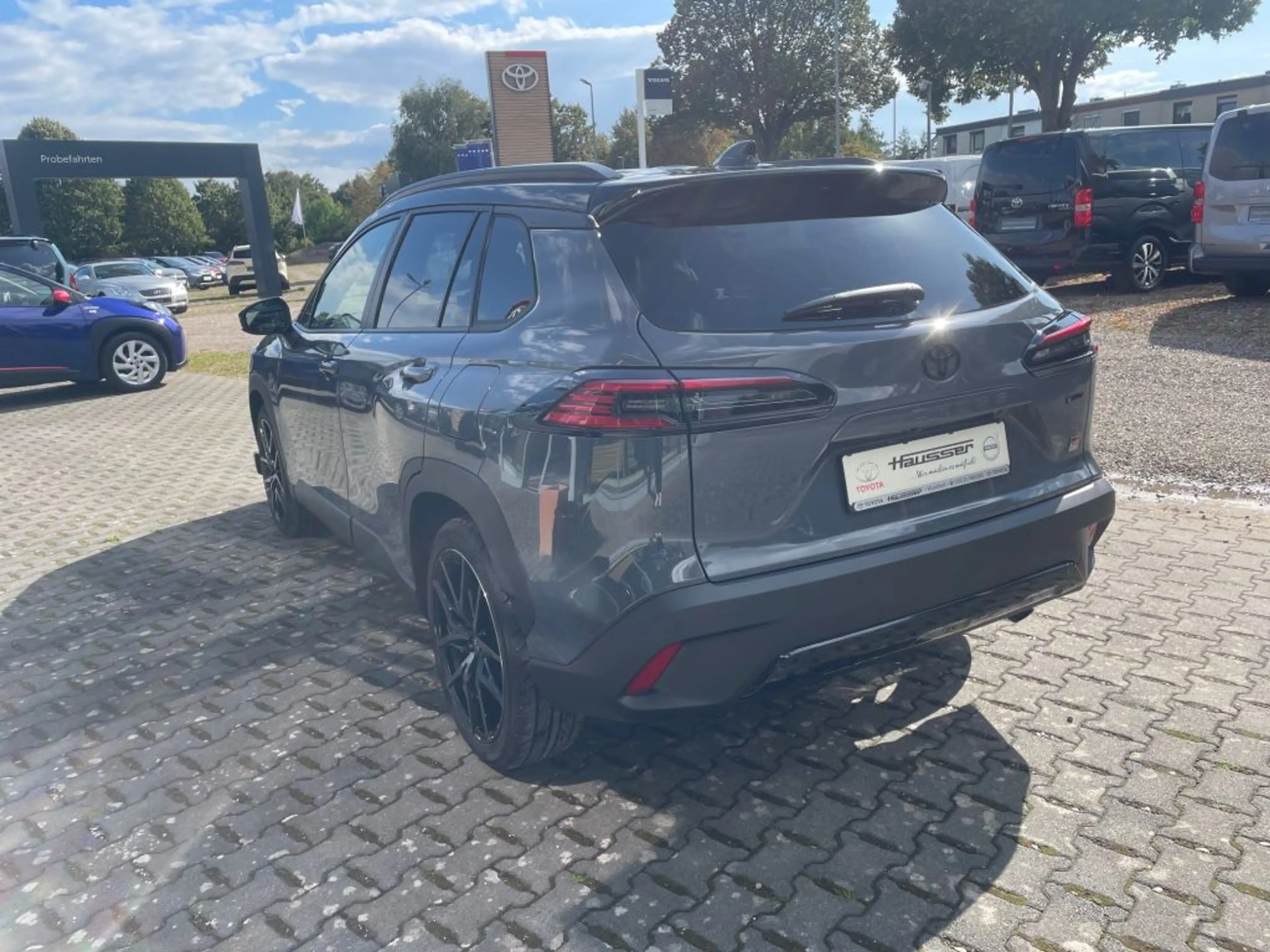 Toyota Corolla Cross Hybrid 2.0 4x4 GR SPORT*Verfügbar — photo 5