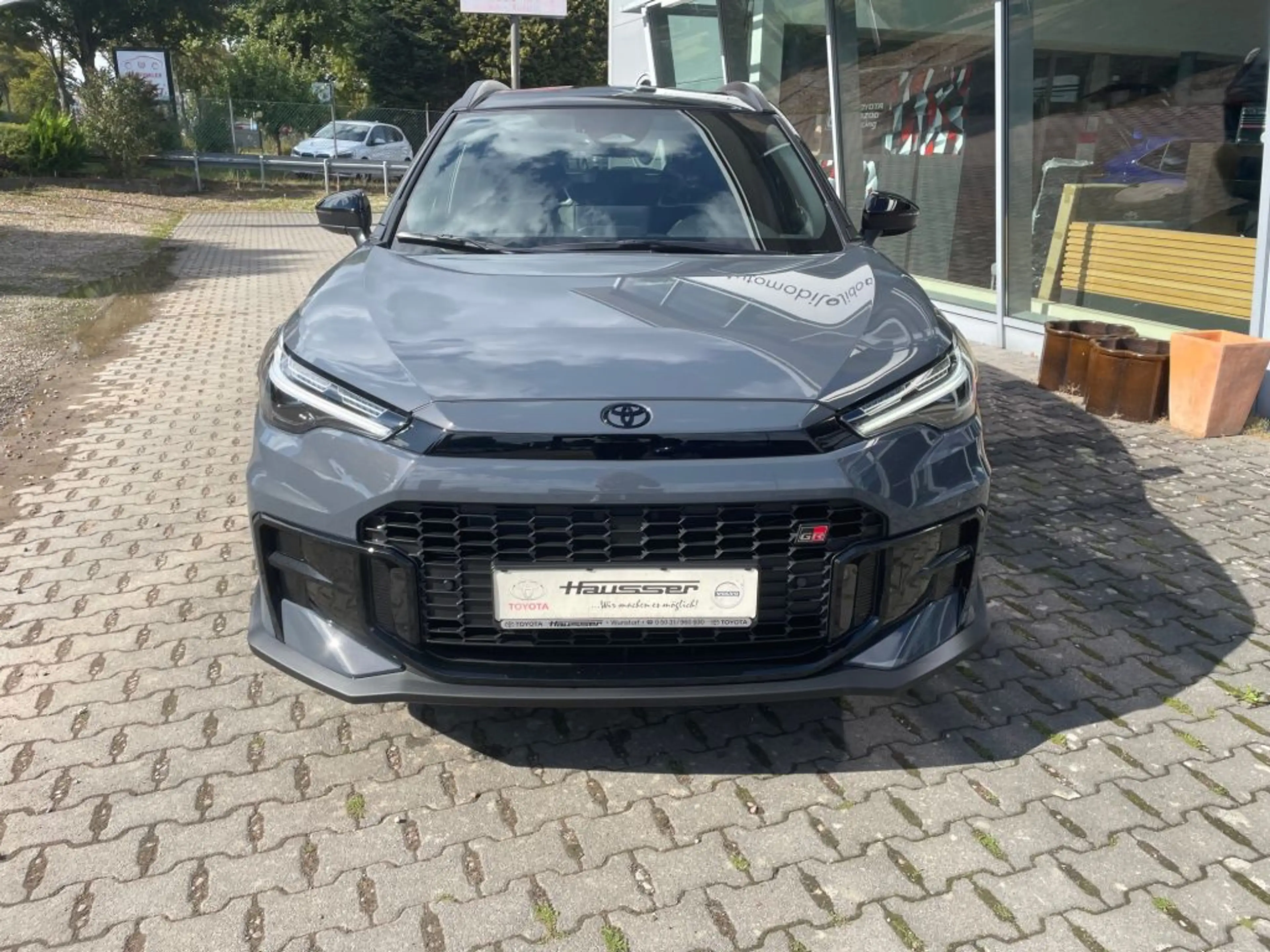Toyota Corolla Cross Hybrid 2.0 4x4 GR SPORT*Verfügbar — photo 2
