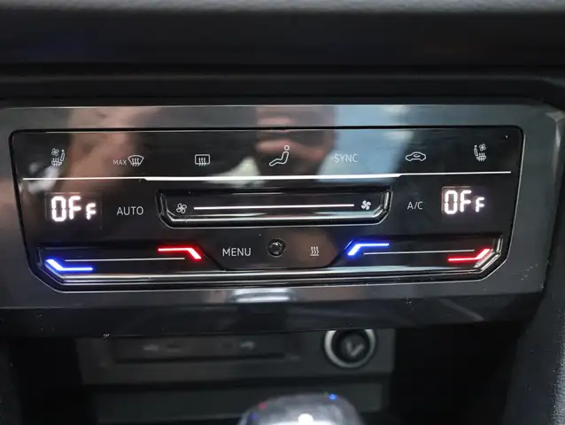 Volkswagen Tiguan Allspace view 23