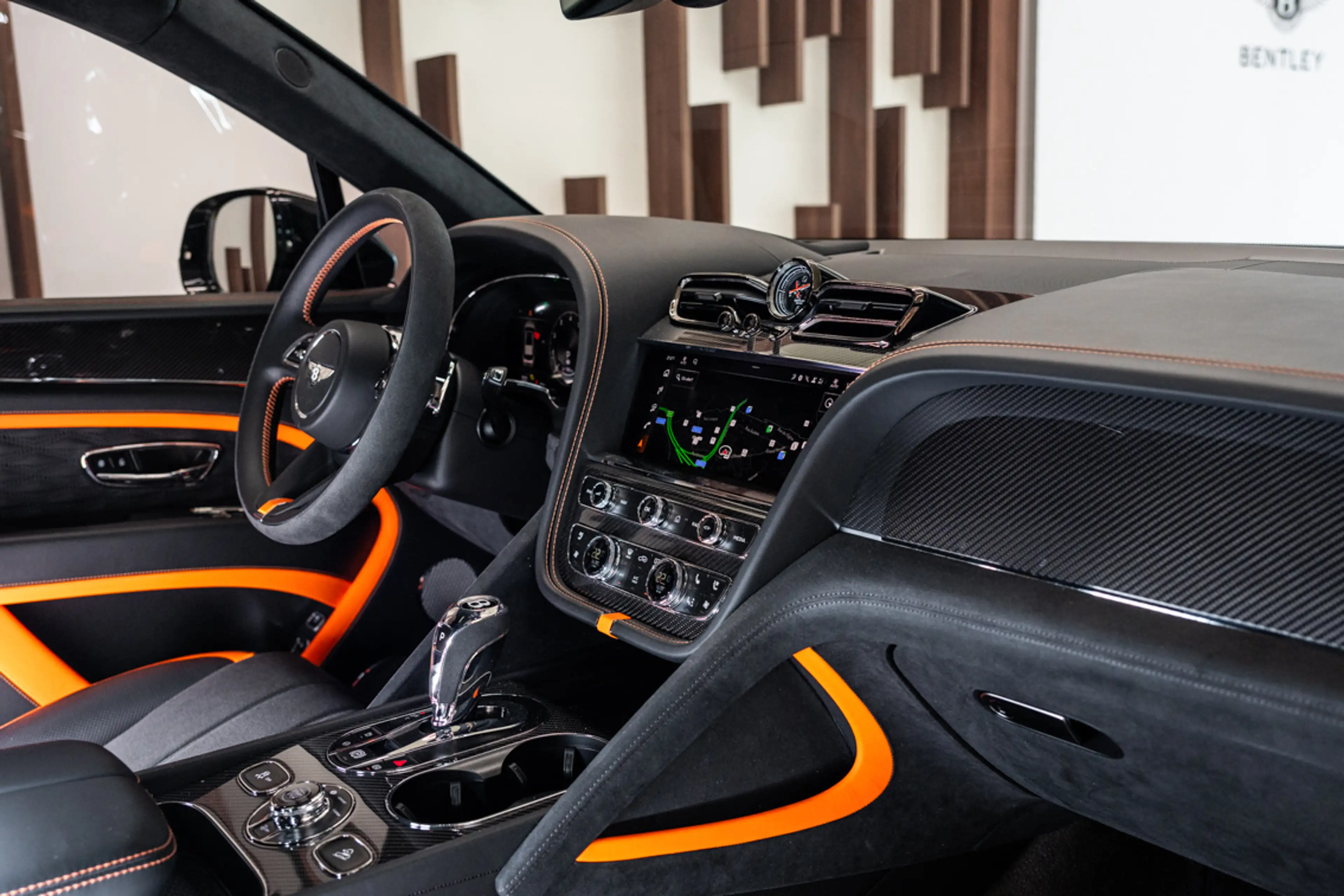 Bentley Bentayga Bentayga Speed V8 — photo 2