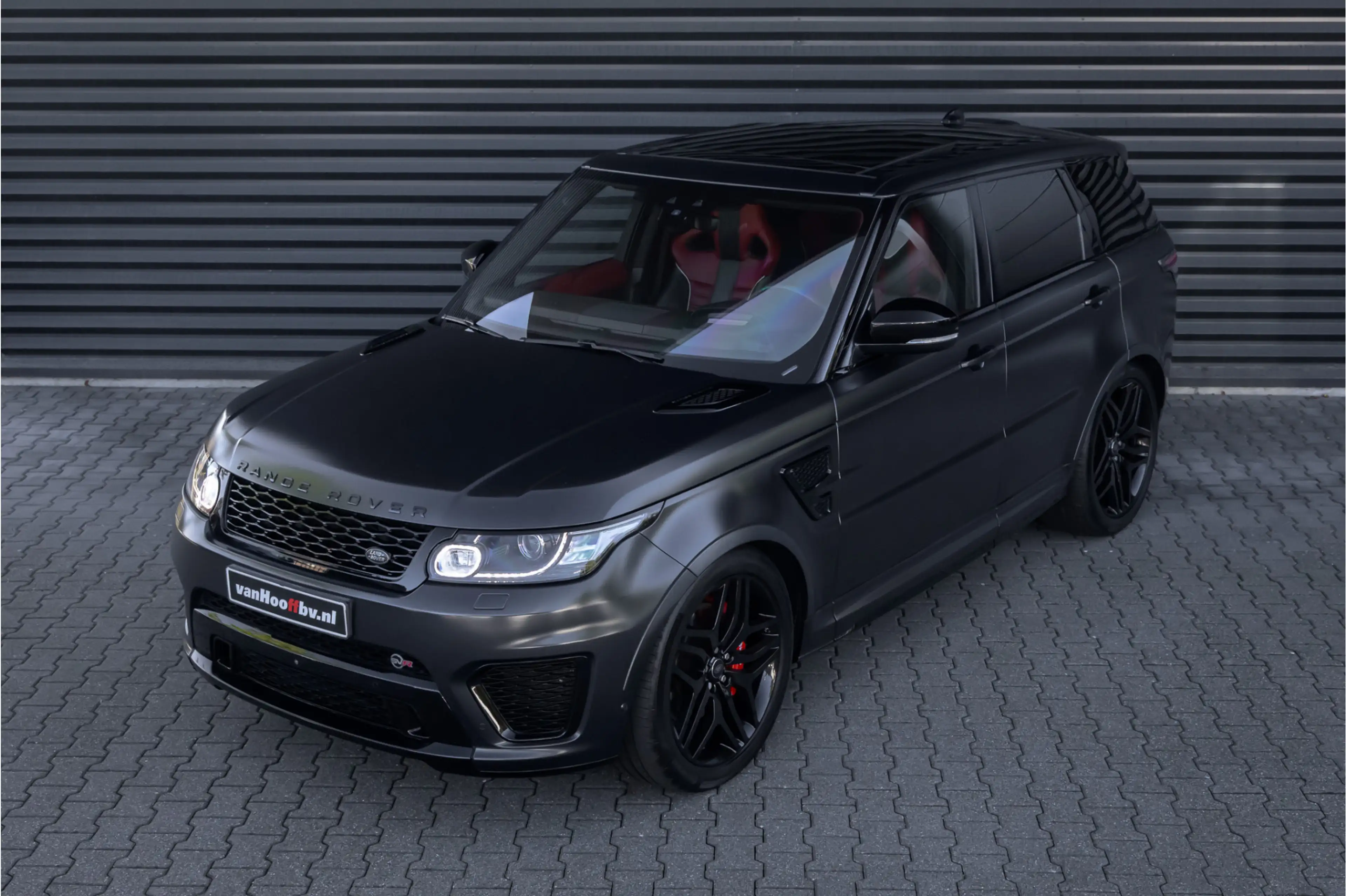 Land Rover Range Rover Sport 5.0 V8 Supercharged SVR — photo 2