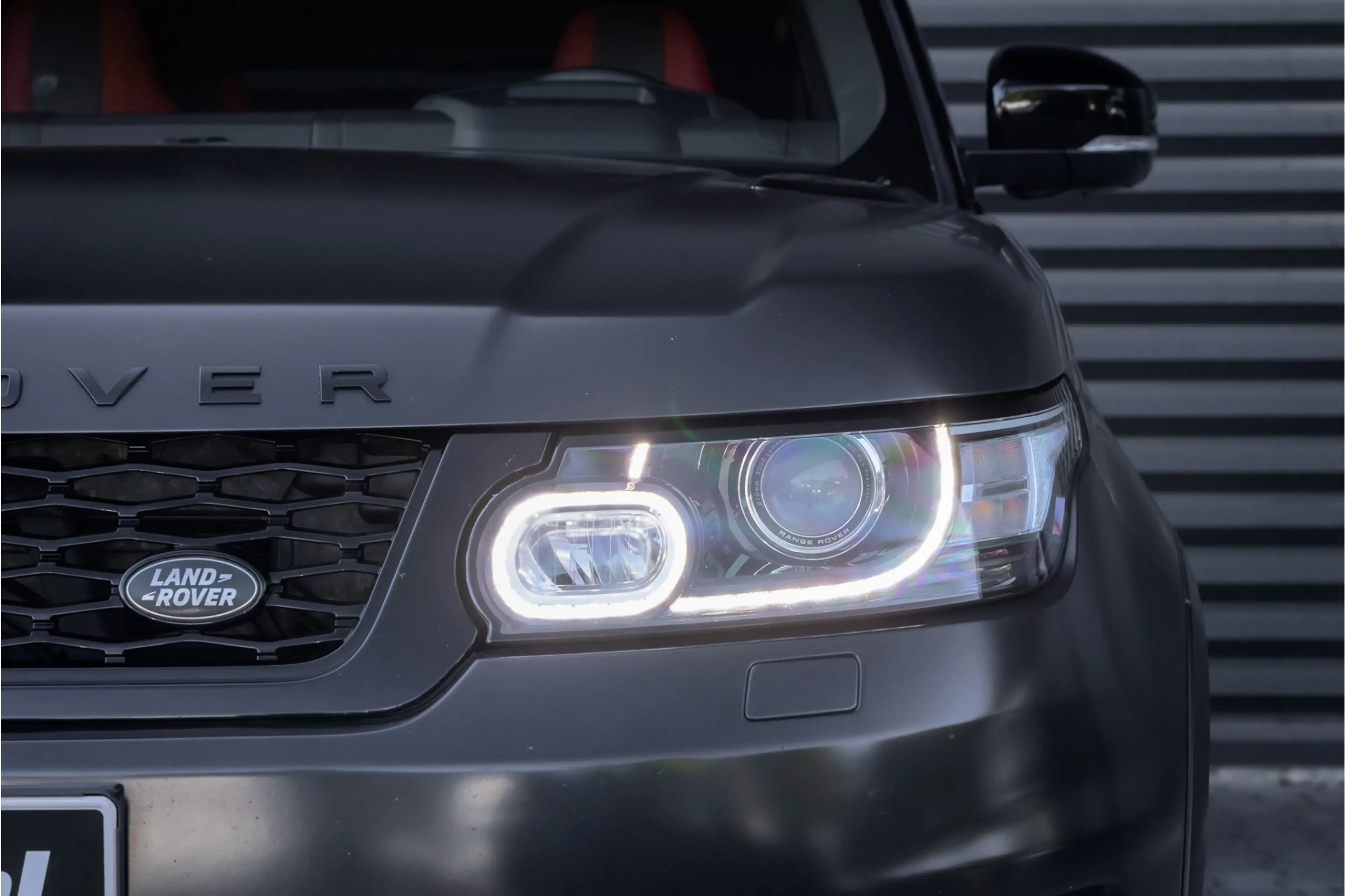 Land Rover Range Rover Sport 5.0 V8 Supercharged SVR — photo 29