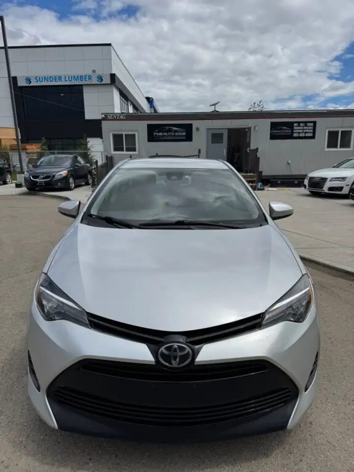 Toyota Corolla photo Toyota Corolla