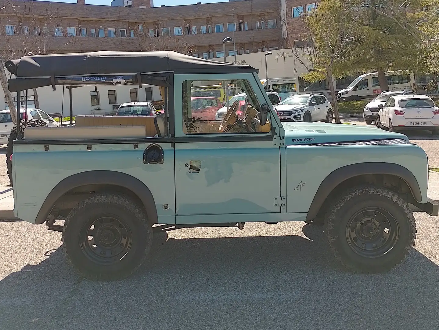 Land Rover Series Santana series III A Vert - 2