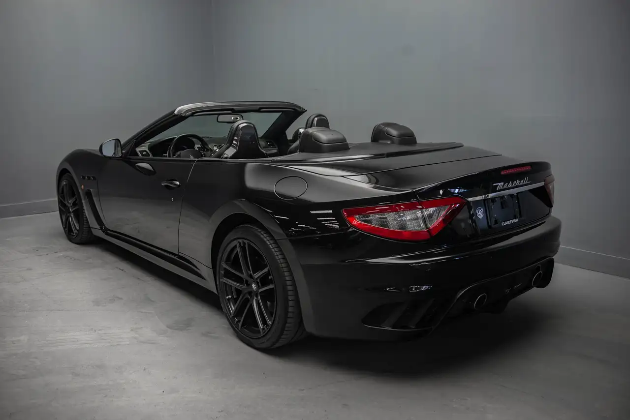 Maserati GranTurismo снимка Maserati GranTurismo