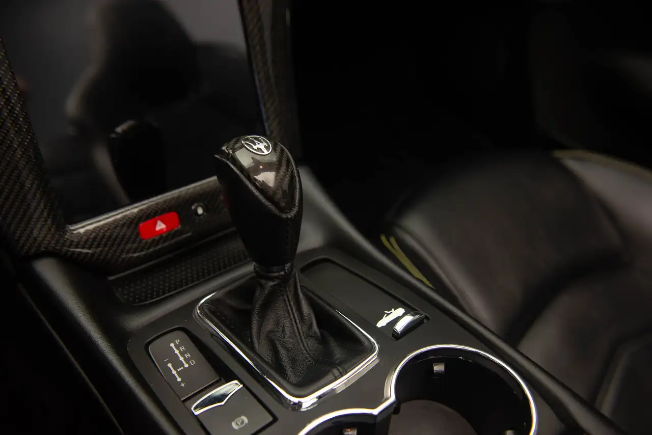 Maserati GranTurismo снимка Maserati GranTurismo