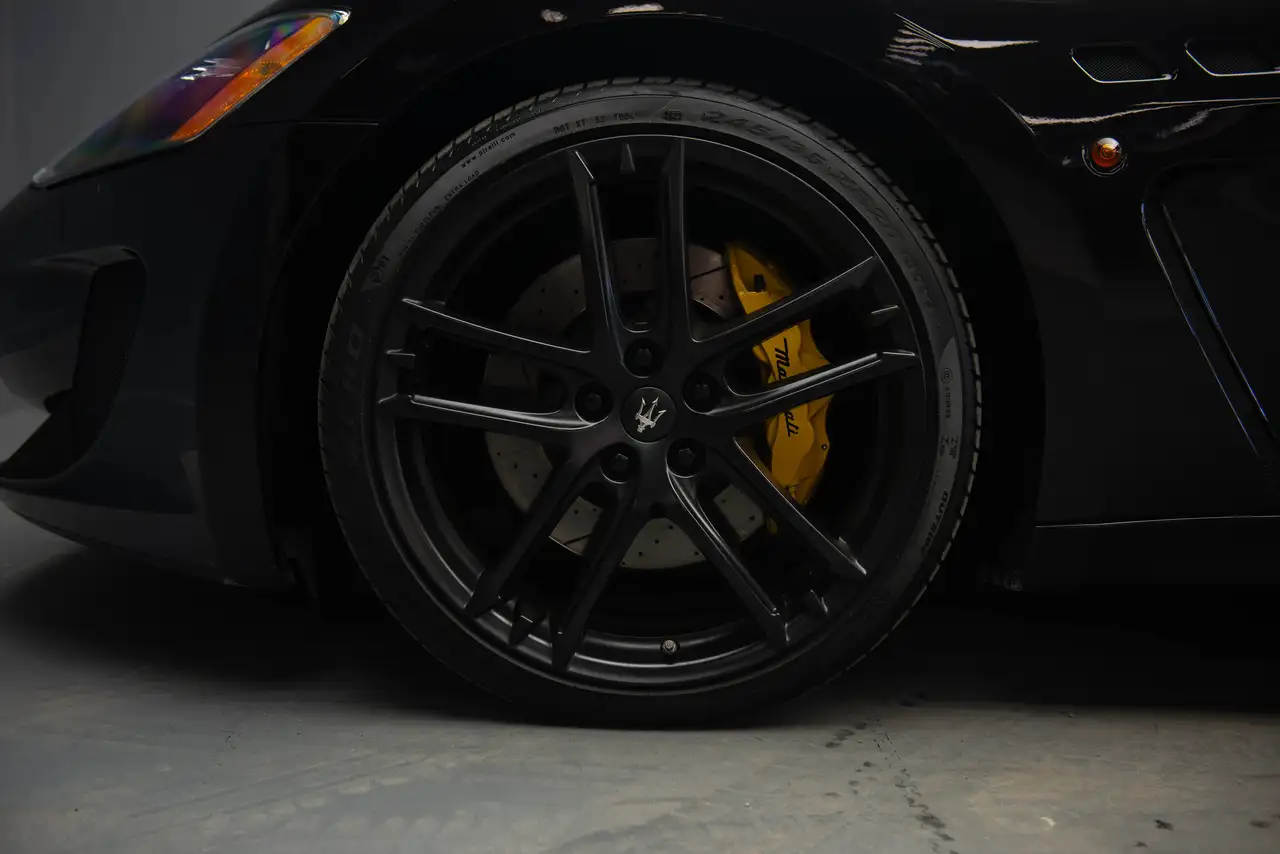 Maserati GranTurismo снимка Maserati GranTurismo