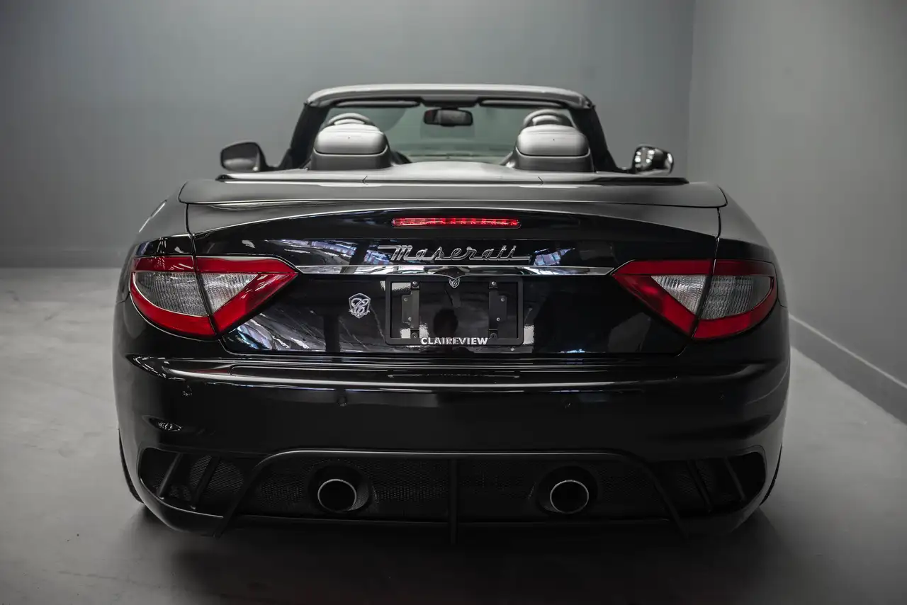 Maserati GranTurismo снимка Maserati GranTurismo