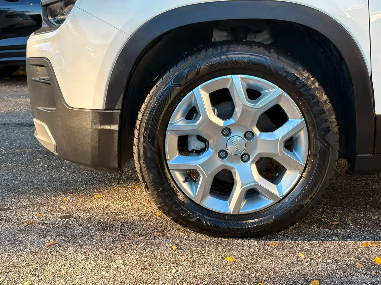 2024 Jeep Avenger 1.2 Turbo Altitude, photograph 9