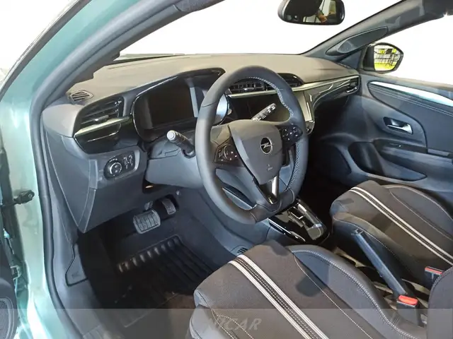 Opel Corsa view 8