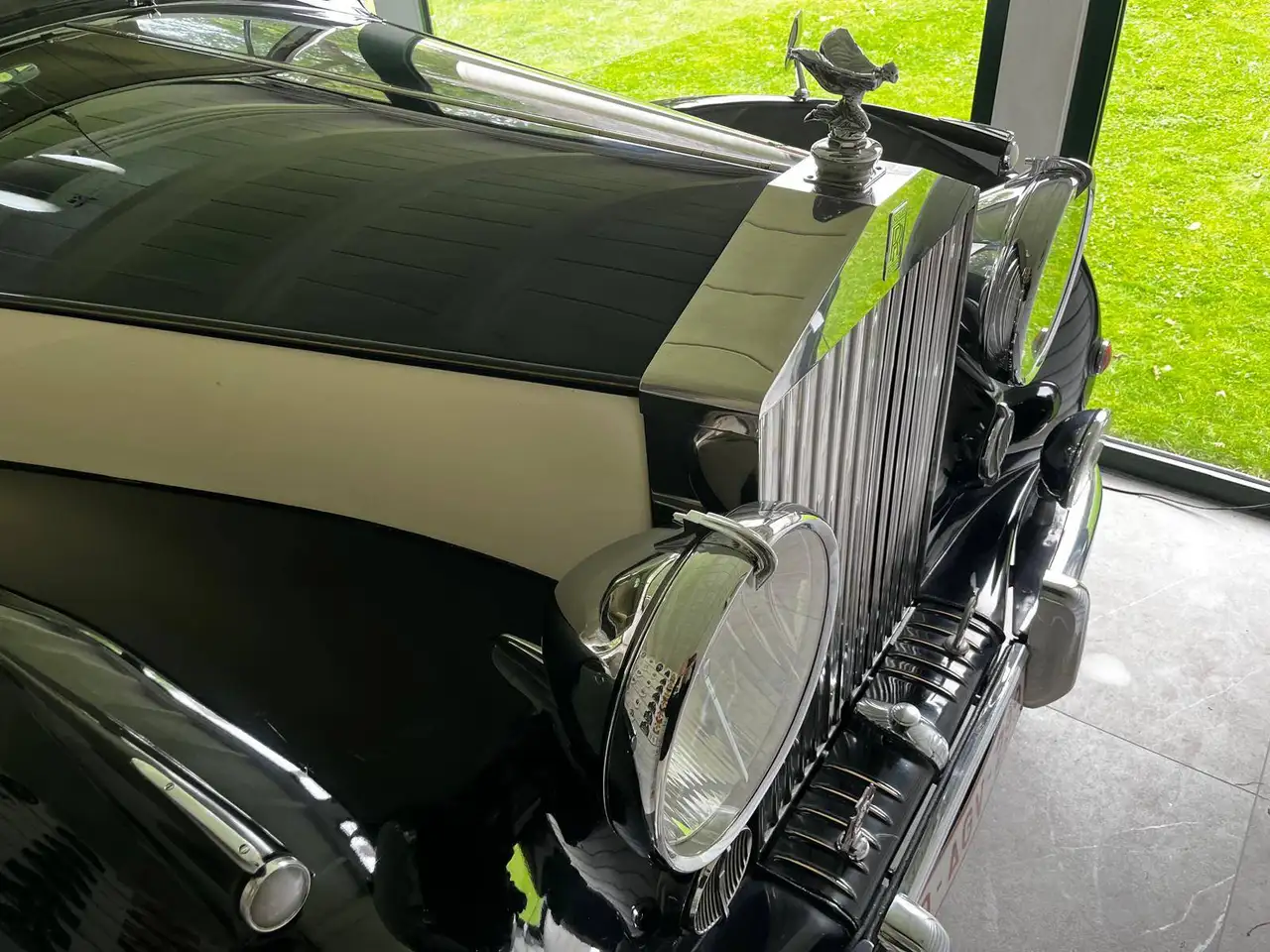 Rolls-Royce Silver Wraith LWB saloon, foto 12