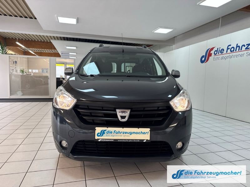 Dacia Dokker Celebration ACC Apple CarPlay Android Auto Fahrerp — photo 5