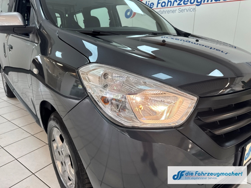 Dacia Dokker Celebration ACC Apple CarPlay Android Auto Fahrerp — photo 8