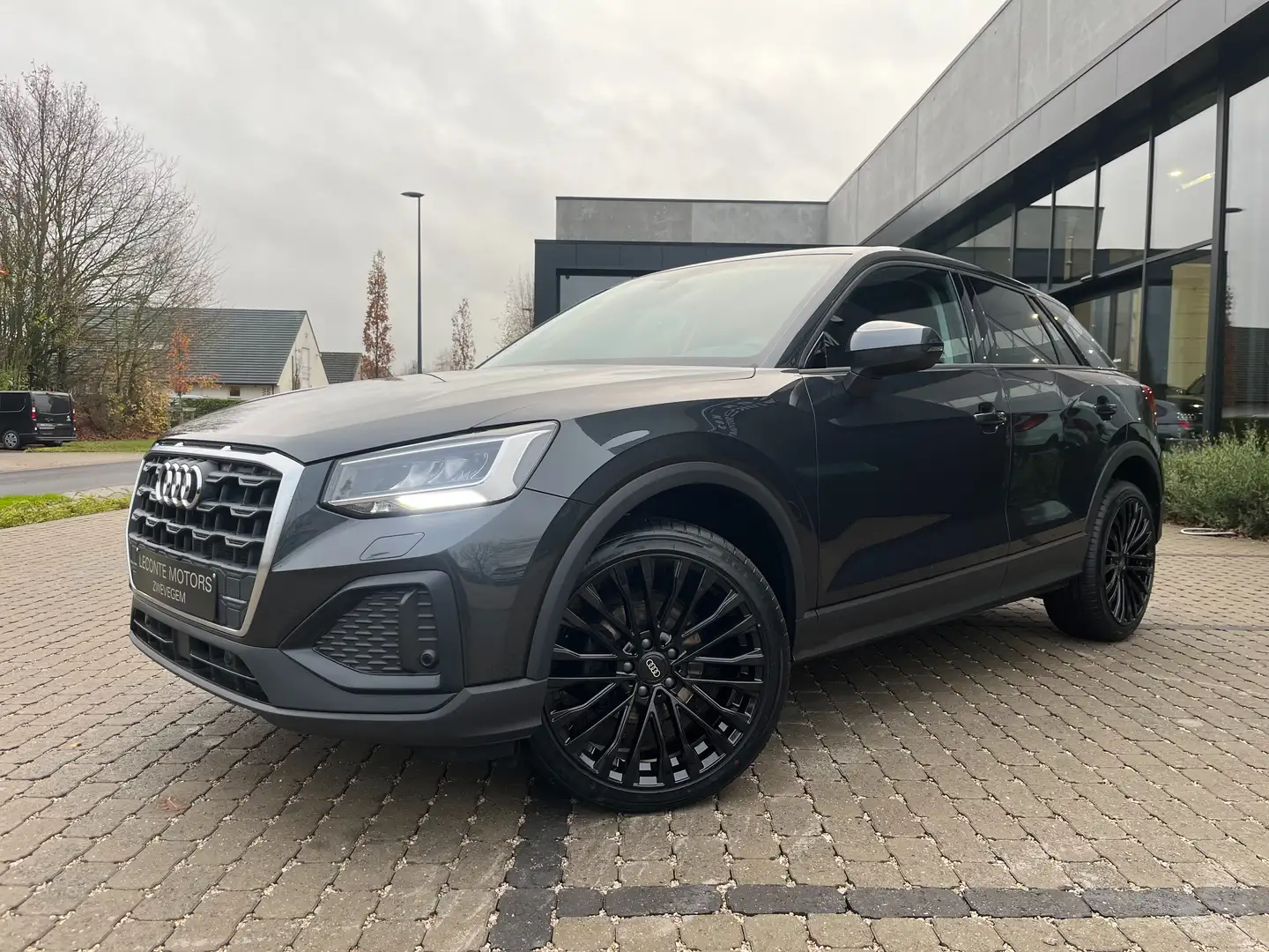 Audi Q2 Q2 35 TFSI S tronic Navigatie/Camera/Cruise/PDC/.. Gris - 2