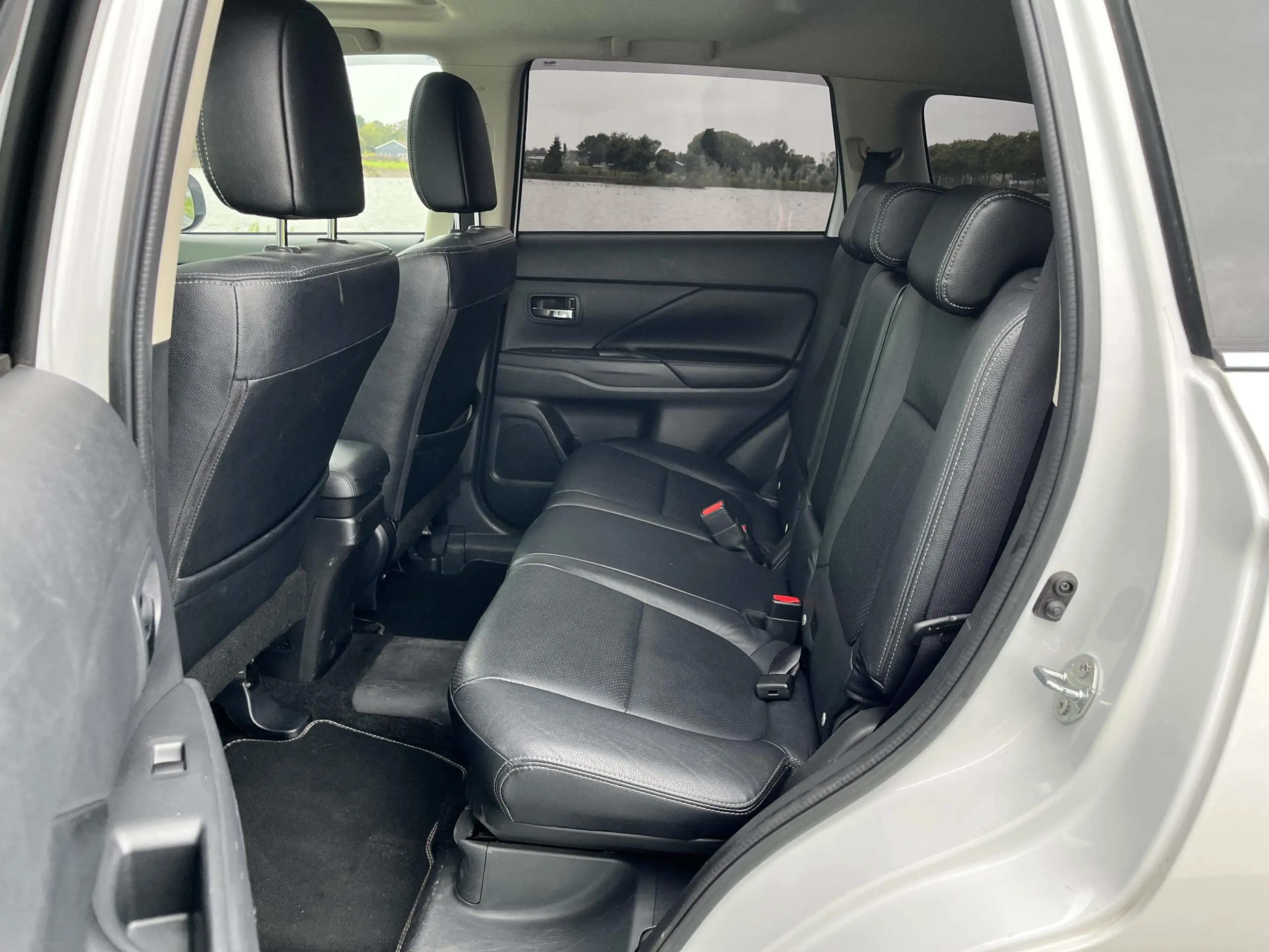 Mitsubishi Outlander 2.0 PHEV Instyle Clima, cruise, camera, schuifdak, — photo 16