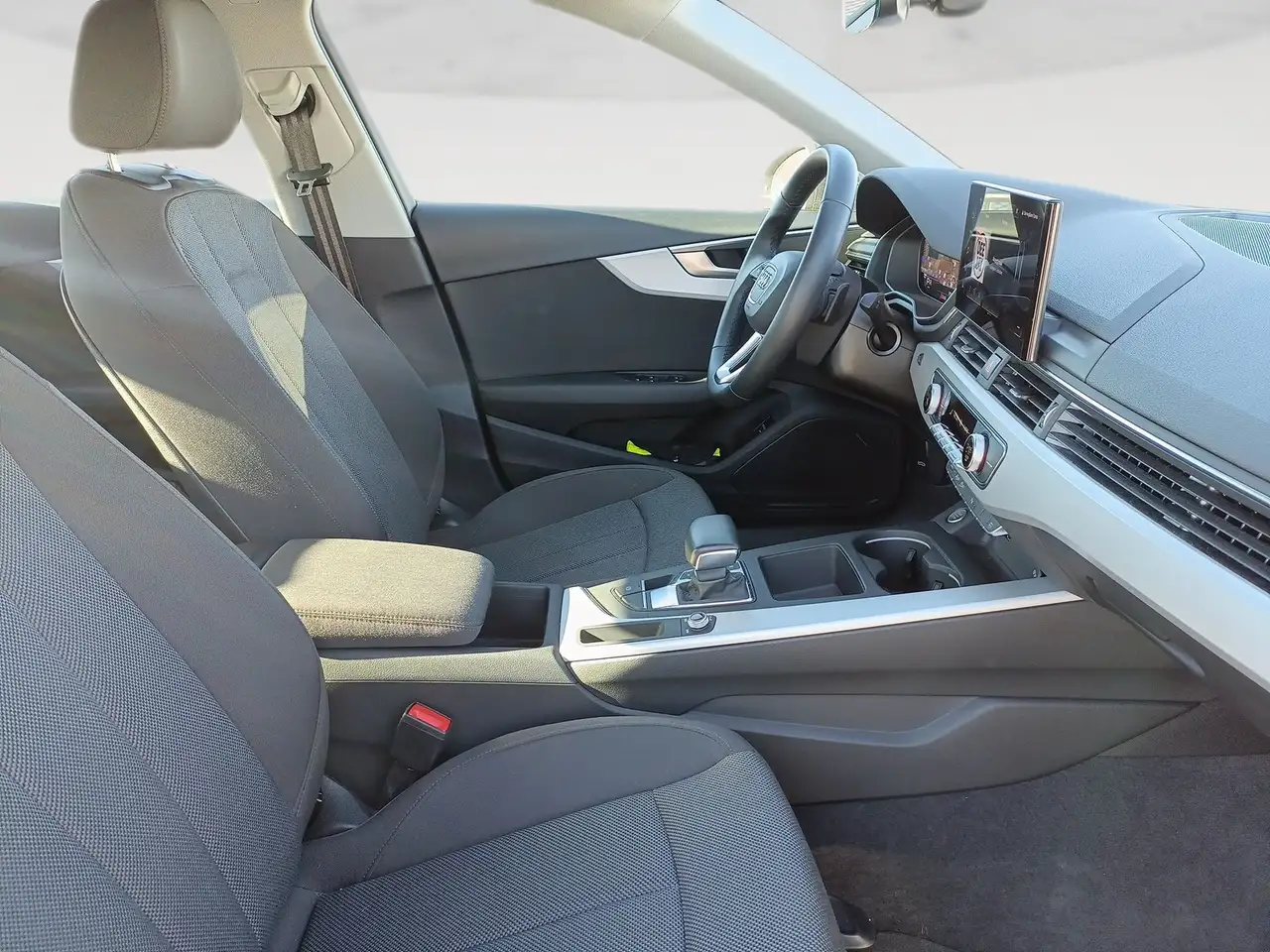 Audi A4 35 2.0 tdi mhev business advanced 163cv s-tronic 11