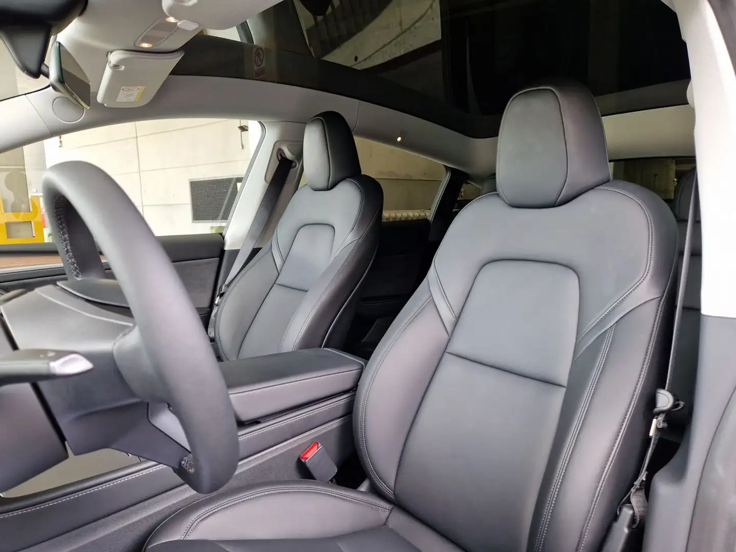 Tesla Model Y Todoterreno 347cv Automático de 5 Puertas Negro - 2