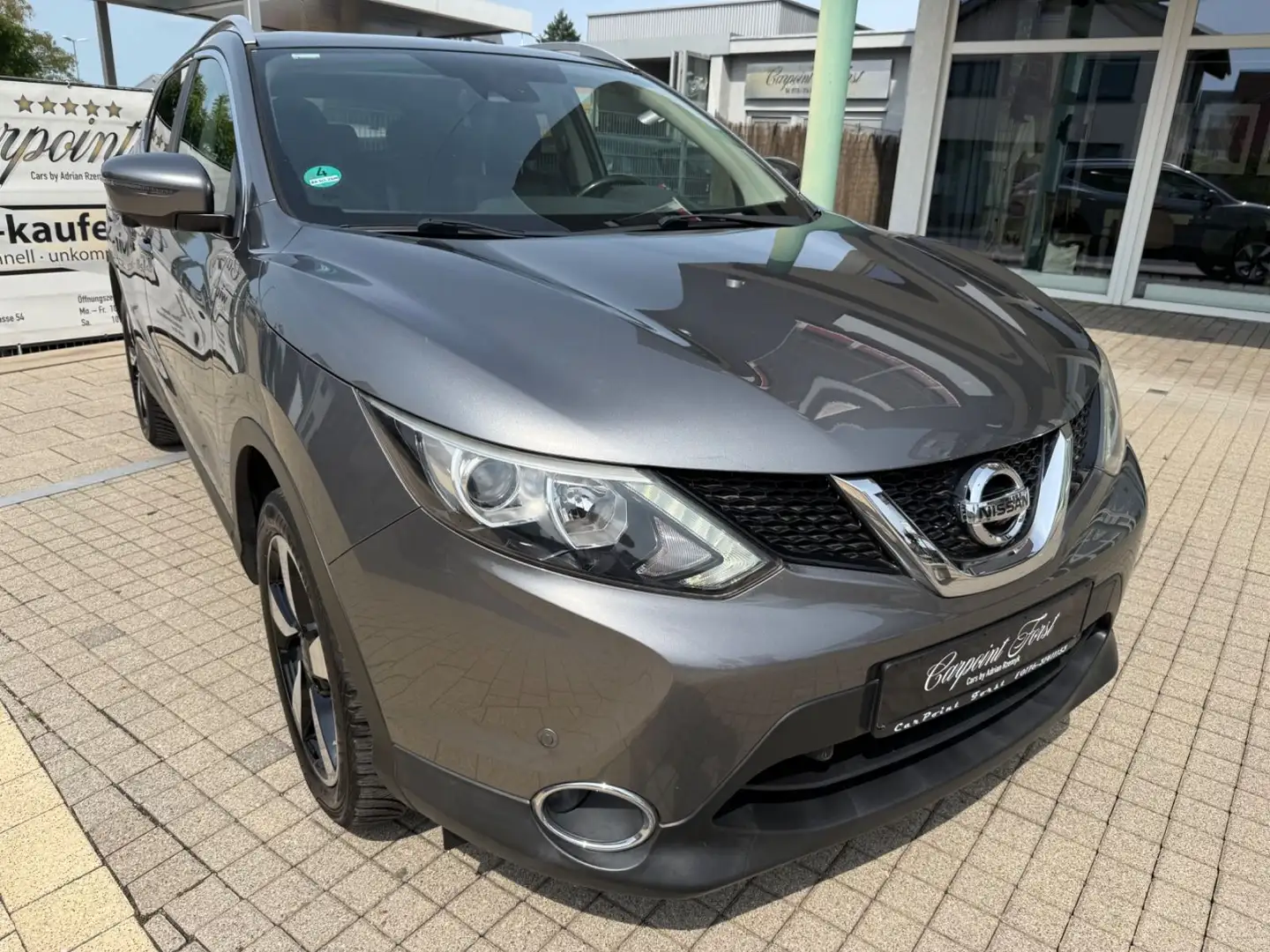Nissan Qashqai N-Connecta, Automatik, Panorama,NAVI,AhK Gris - 1