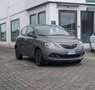 Lancia Ypsilon 1.0 firefly hybrid Gold s&s 70cv Gris - thumbnail 1
