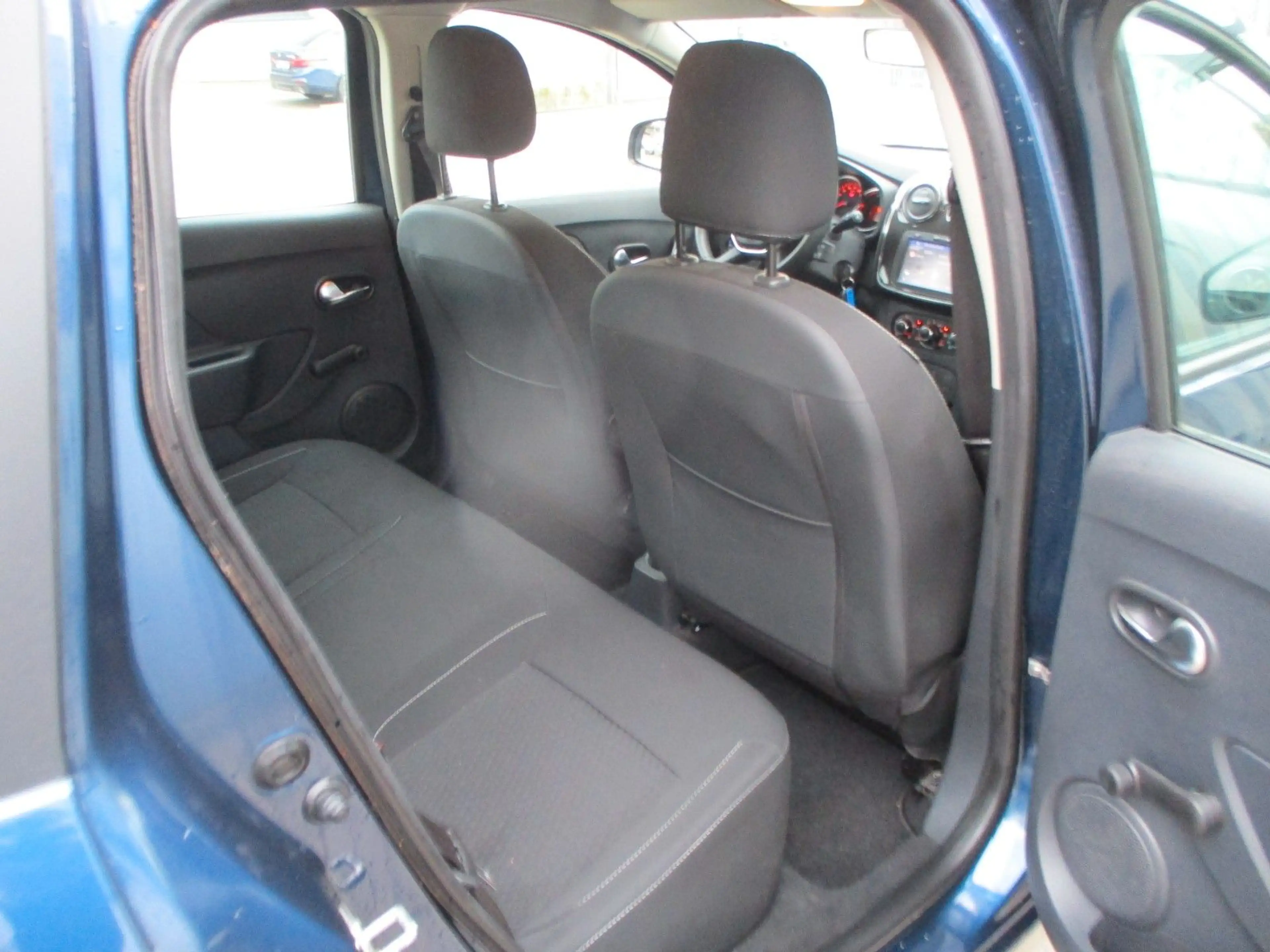 Dacia Logan MCV II Kombi Comfort — photo 7