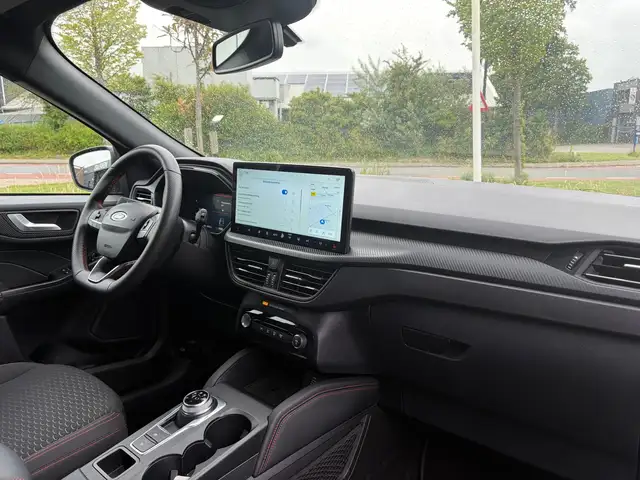 Ford Kuga view 26