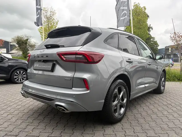 Ford Kuga view 4