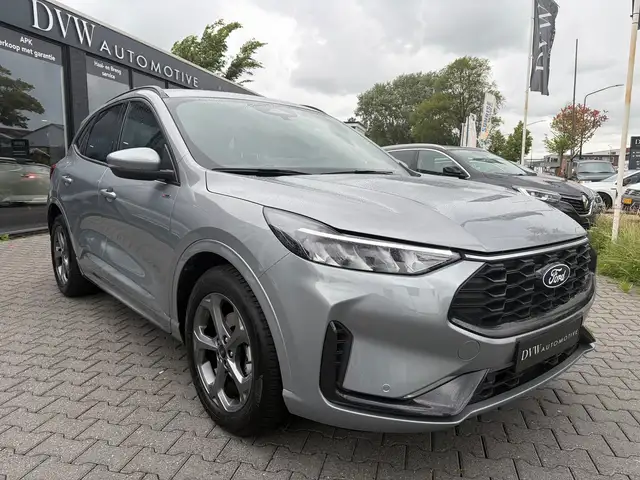 Ford Kuga view 5