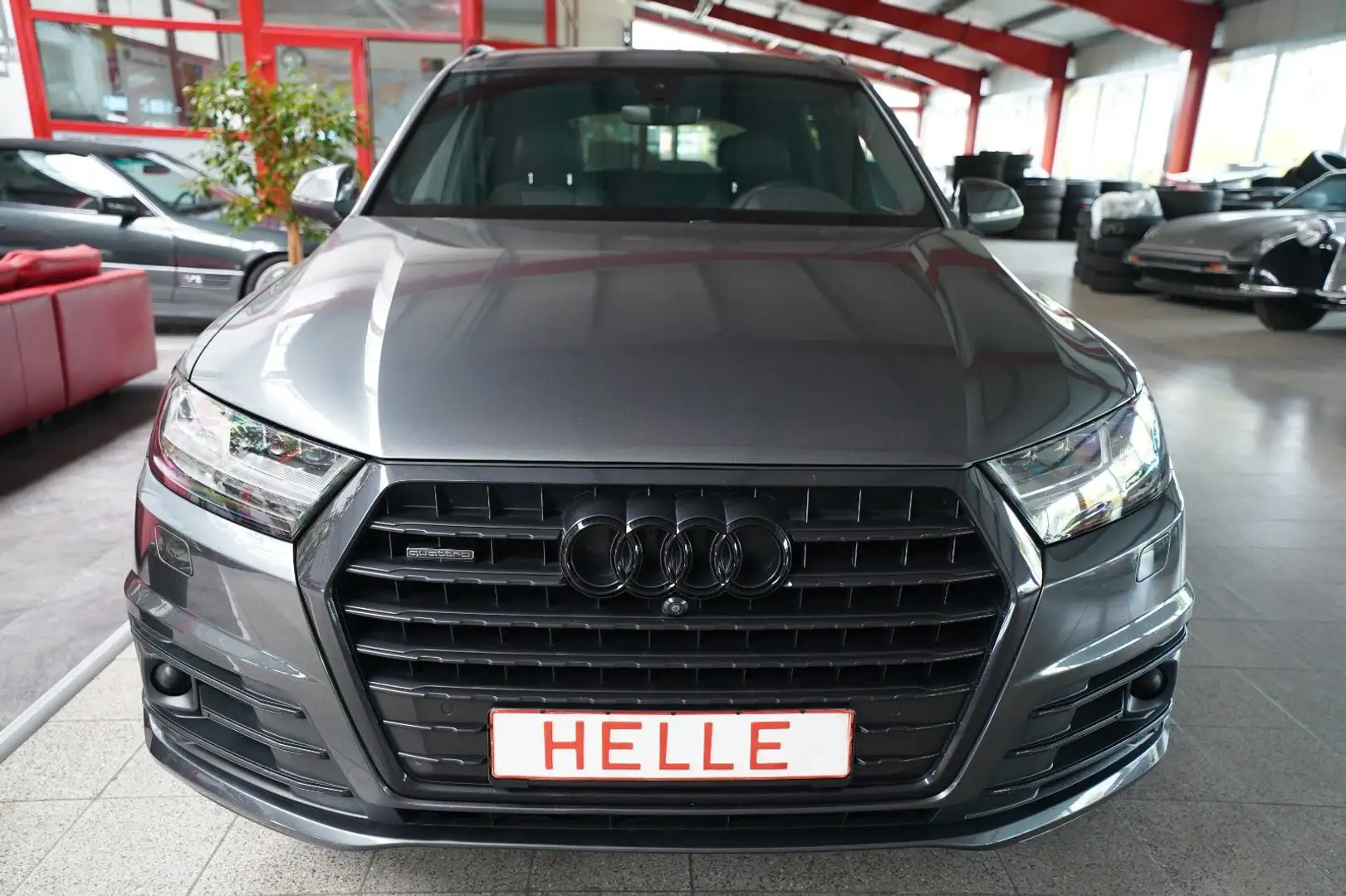 Audi Q7 3.0 TDI quattro*AHK+PANO+360°+MATRIX Сірий - 2