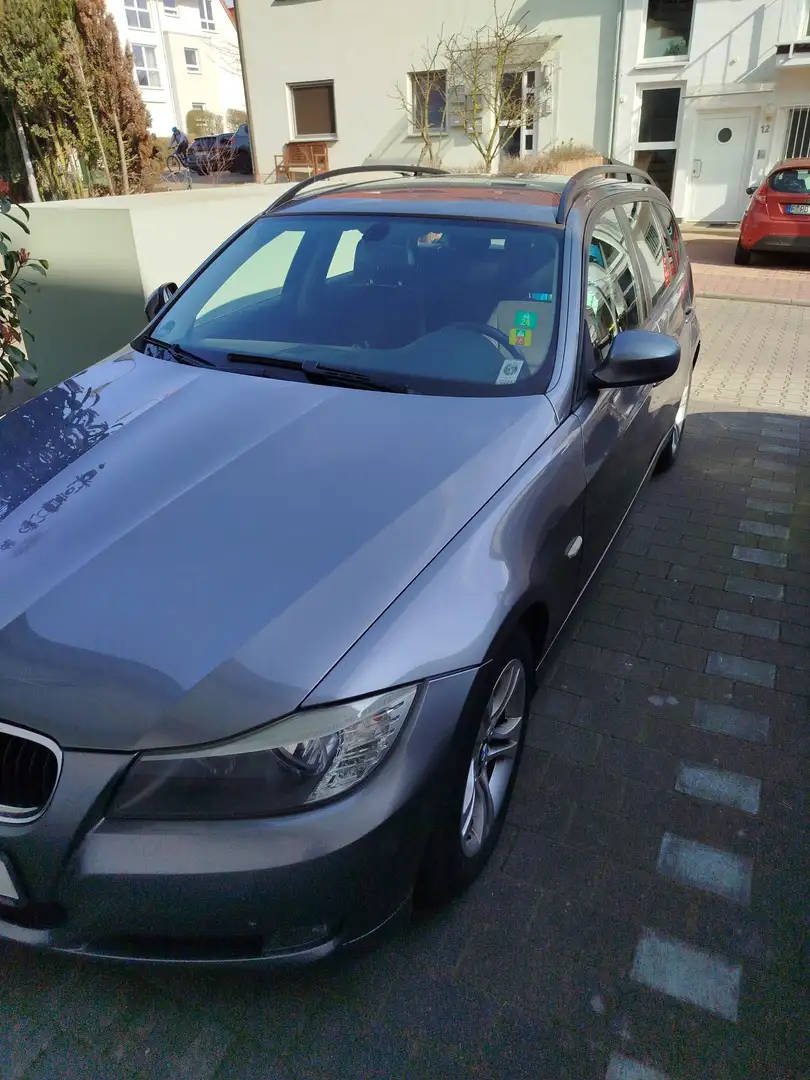 BMW 318 318i Touring Brun - 1