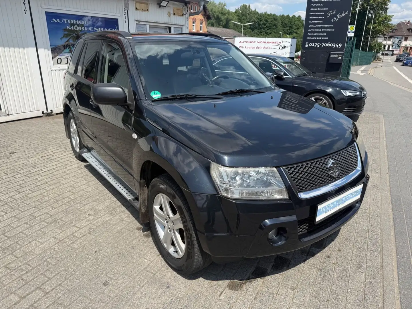 Suzuki Grand Vitara 2.0 Comfort Black - 2