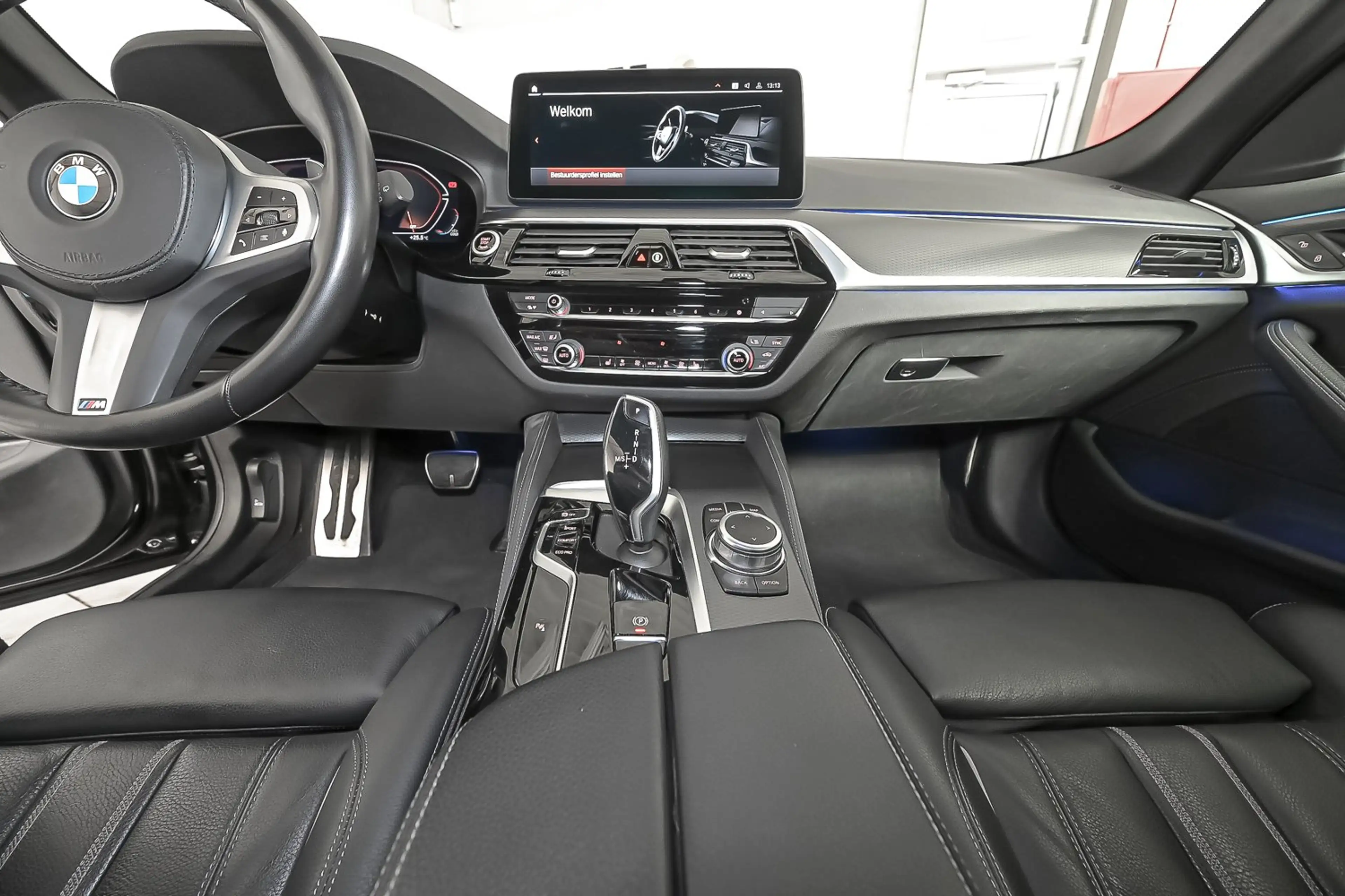 BMW 518 d Touring M-Sportpakket — photo 9
