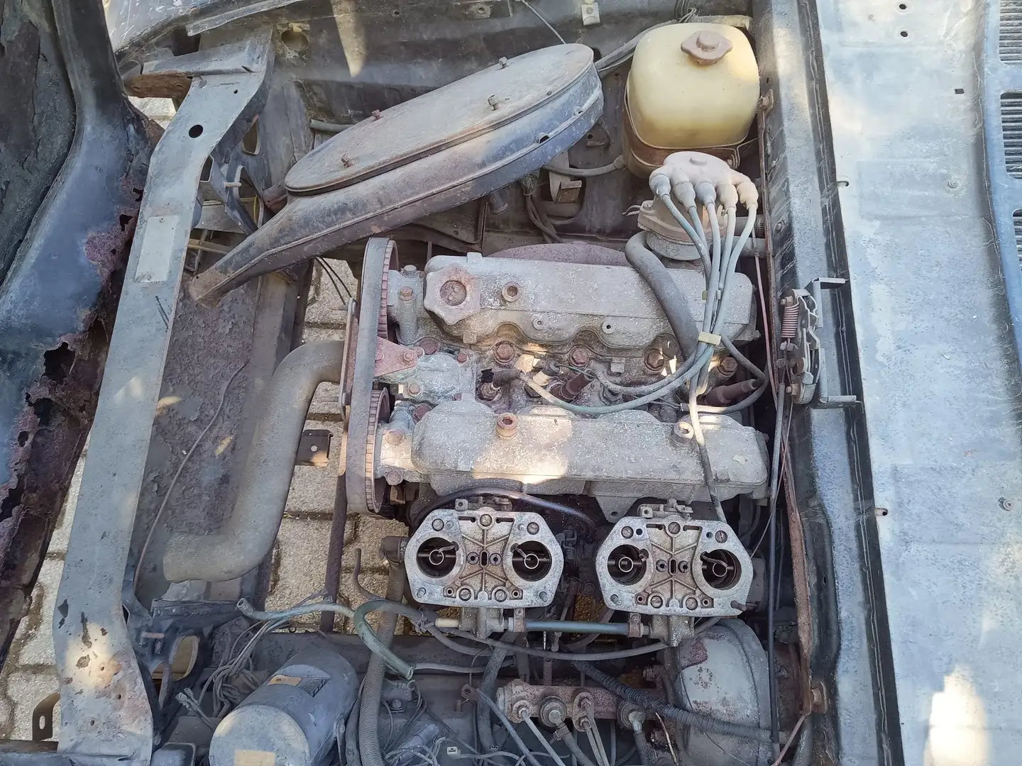 Fiat 124 Spider 1800 CS1 - 2